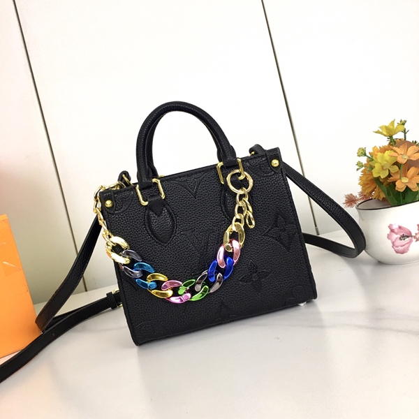 ルイヴィトンバッグ側面デザイン